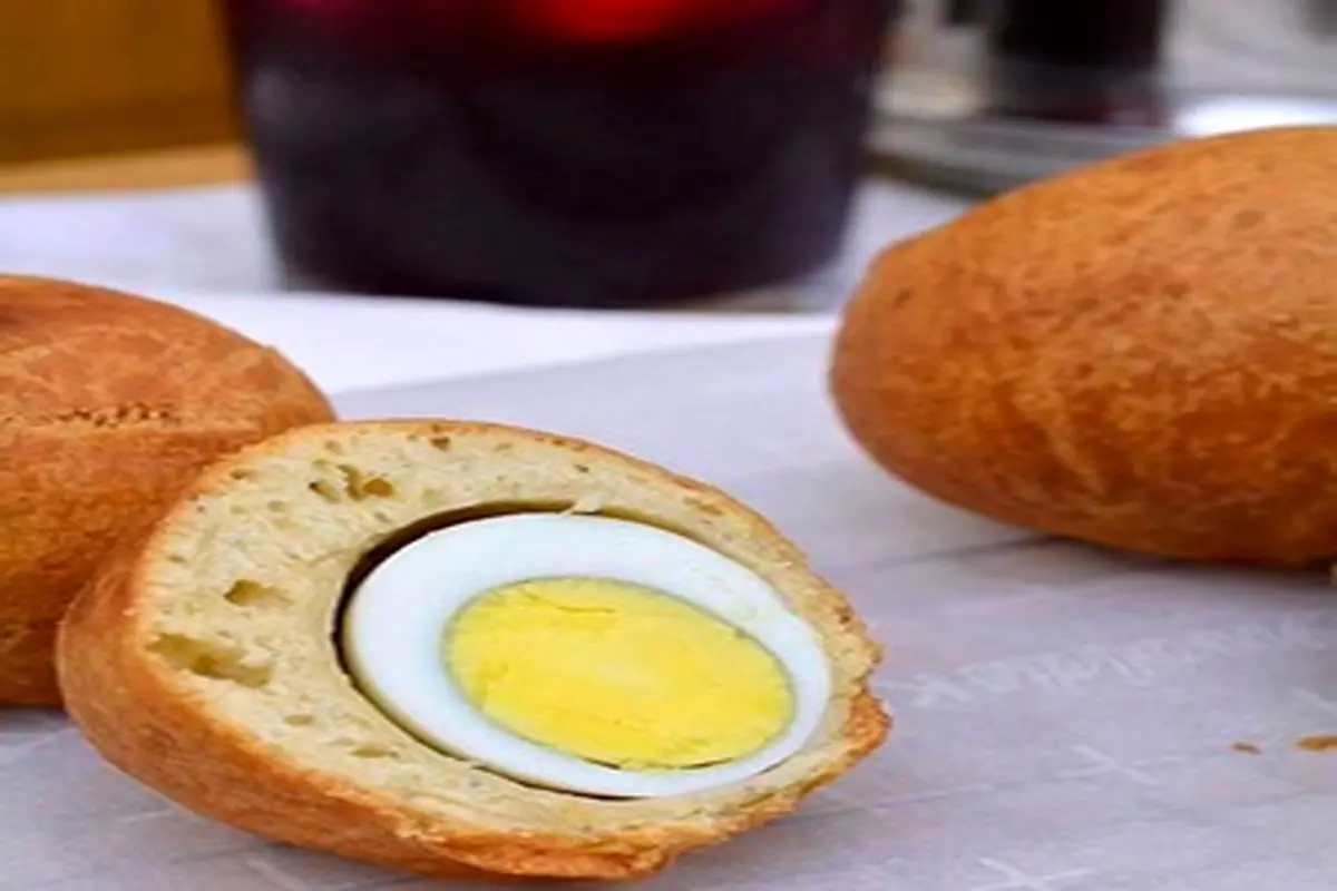 طرز تهیه رول تخم مرغ برای صبحانه‌ای مقوی