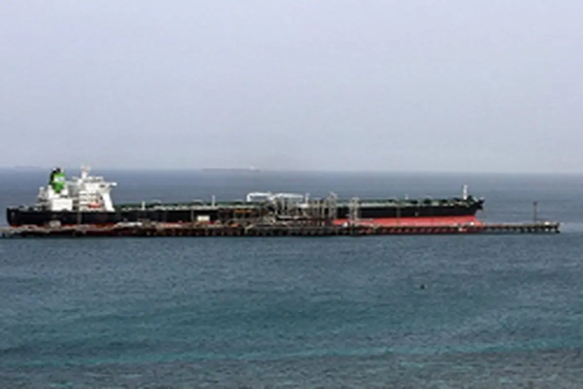 توقف نفتکش ایرانی در دریای سرخ به دلیل نقص فنی