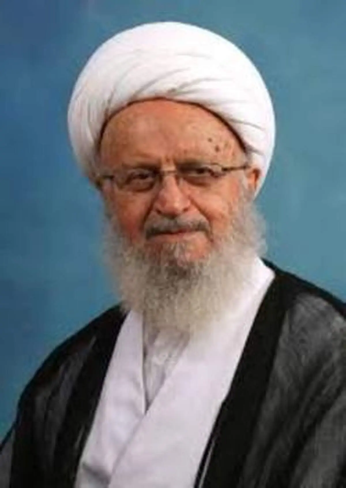 آیت‌الله مکارم‌: دولت به قم و حوزه بدهکاری دارد