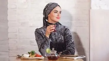 چند دقیقه بعد از ریختن چای آن را بنوشیم؟