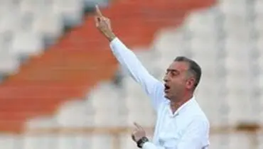 کمالوند: توپ لیگ برتر افتضاح است