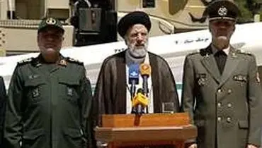رئیسی: اقدامات صنایع دفاعی برای بخش‌های صنعتی الگو شود