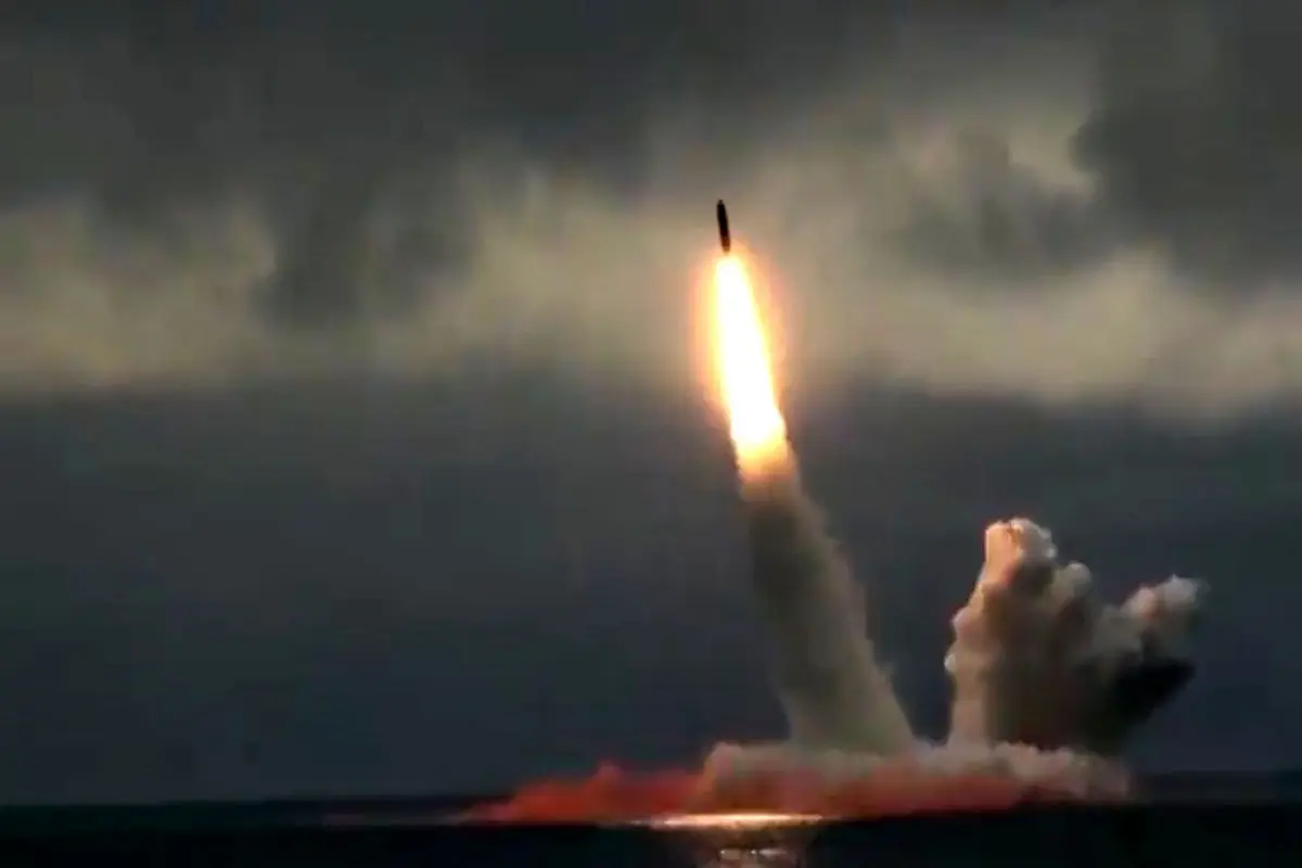 ویدیو/نخستین تصاویر آزمایش موشکی نیروی دریایی روسیه