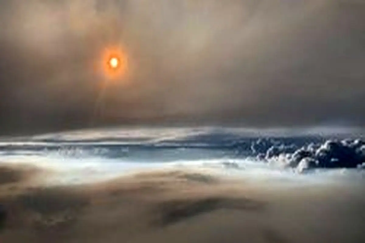 ابر آتشین عجیب در آسمان واشنگتن دی سی +عکس