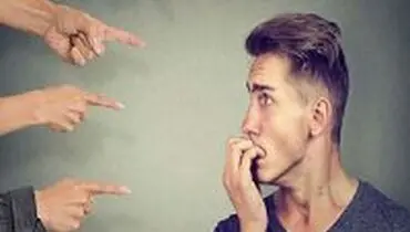 ۴ راهکار برای مقابله با اضطراب اجتماعی