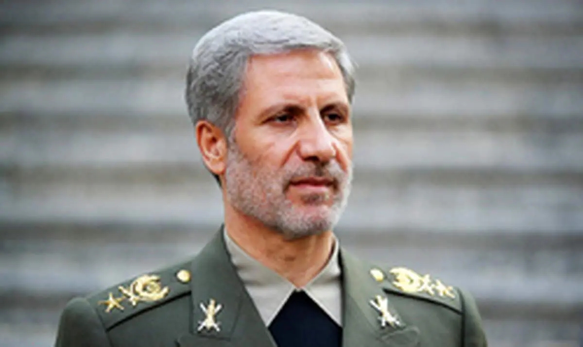 امیر سرتیپ حاتمی:جوانان ایرانی سامانه موشکی ۳۷۳ را نصف زمان روسها به تولید رساندند