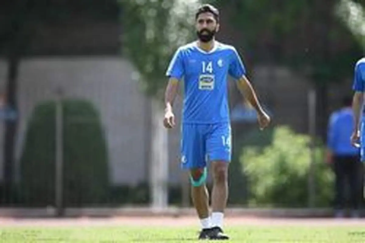 هافبک استقلال زیر تیغ جراحی می‌رود