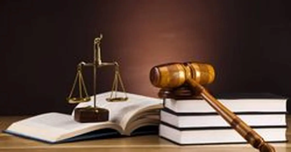آشنایی با تفاوتهای دعاوی خصوصی و عمومی