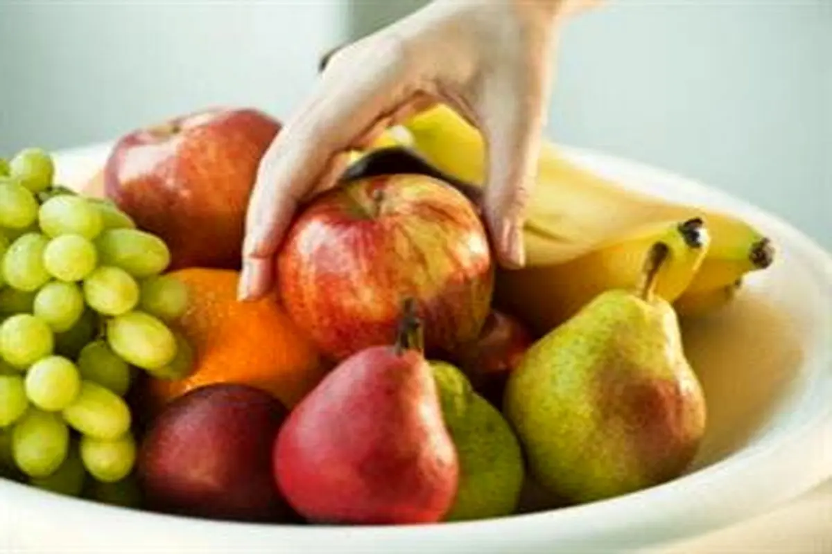 چرا نباید در مصرف انواع میوه افراط کنید؟