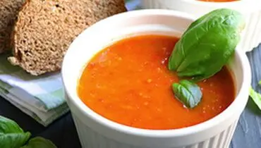 طرز تهیه سوپ گوجه فرنگی؛ سبک و تابستانه