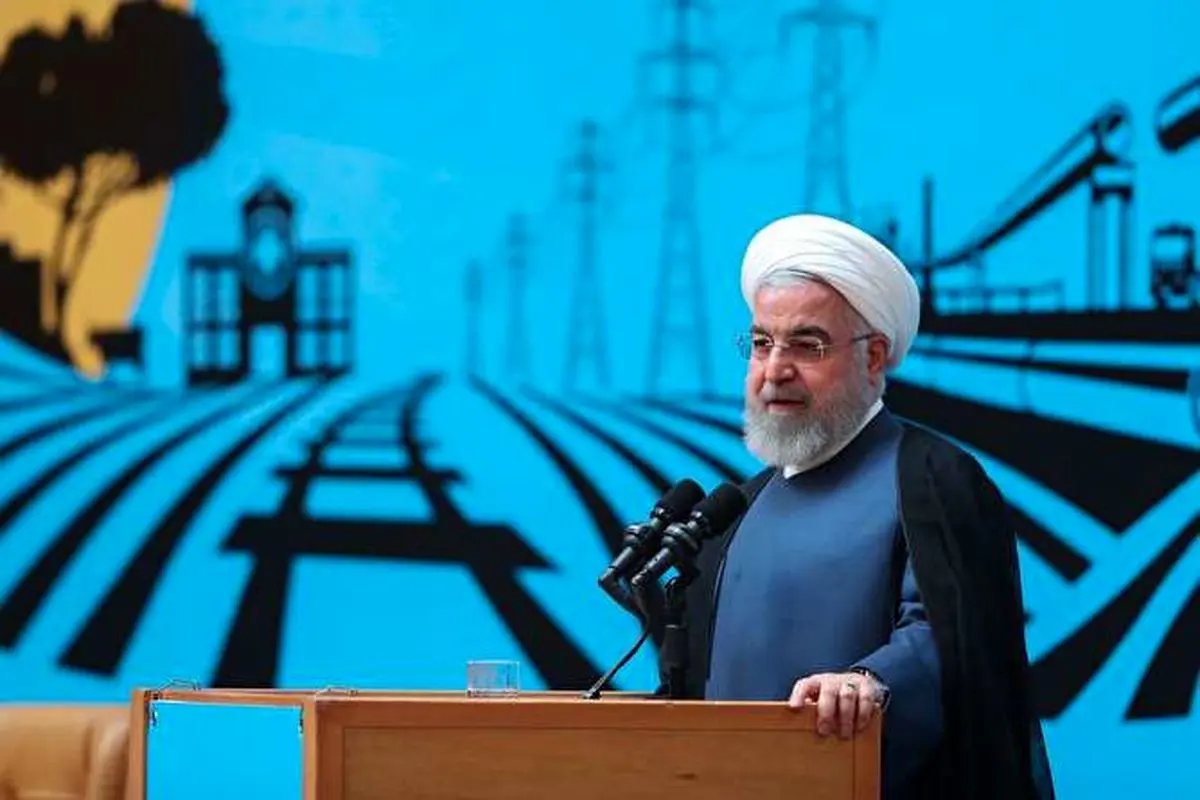 روحانی: برای آبادانی روستا‌ها وظیفه سنگینی داریم/ منافع ملی را با قدرت و دیپلماسی تامین کنیم
