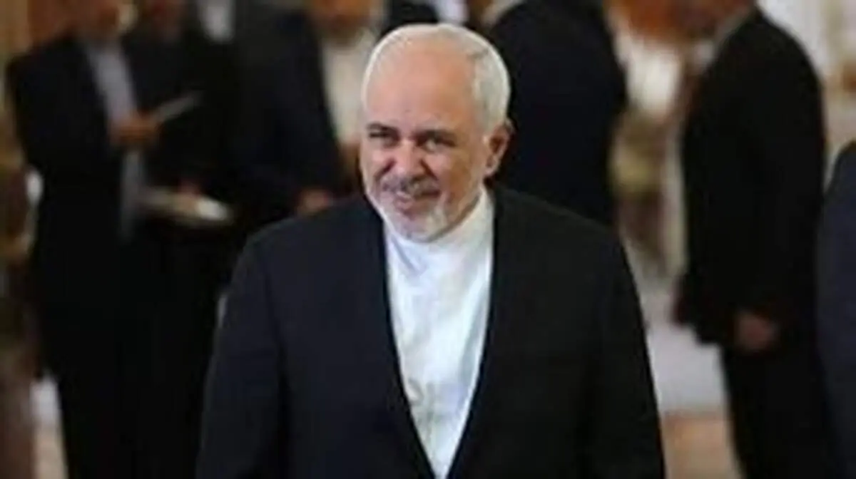 ظریف چهارشنبه با شینزو آبه دیدار می‌کند