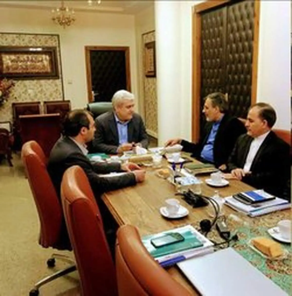 رایزنی جابری انصاری با ستاری درباره راهکارهای استفاده از ظرفیت نخبگان ایرانی مقیم خارج از کشور