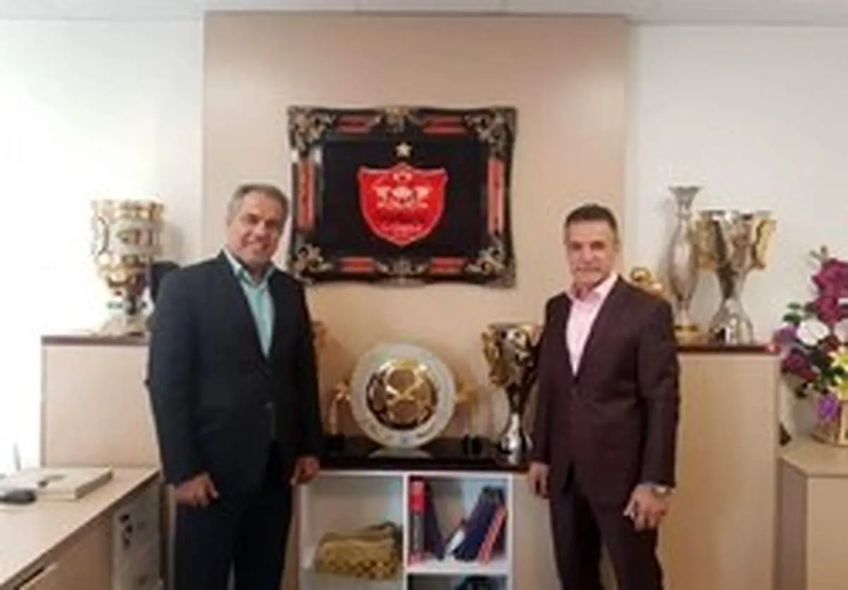انصاری فرد با چه چالشهایی در پرسپولیس مواجه است؟