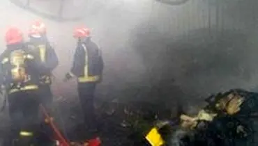 آتش سوزی در انبار کفش بازار تبریز