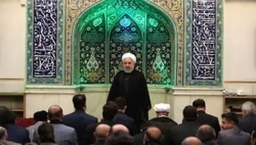 روحانی: در هنگام مشکلات و فراز و نشیب‌ها نام عاشورا به ما را یاری می‎کند