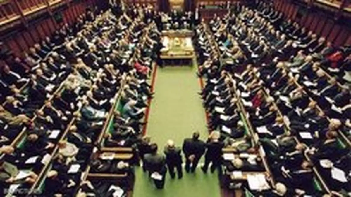 پارلمان انگلیس تعلیق شد