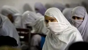 عقب نشینی پاکستانی ها از حکم استفاده اجباری از روبنده
