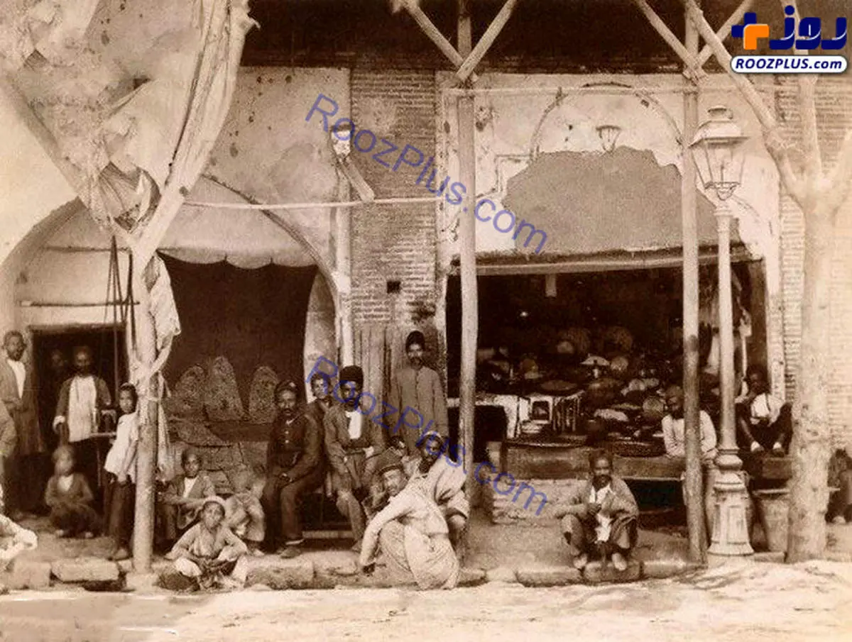 نانوایی سنگک قدیمی و آجیل فروشی در تهران قدیم+عکس