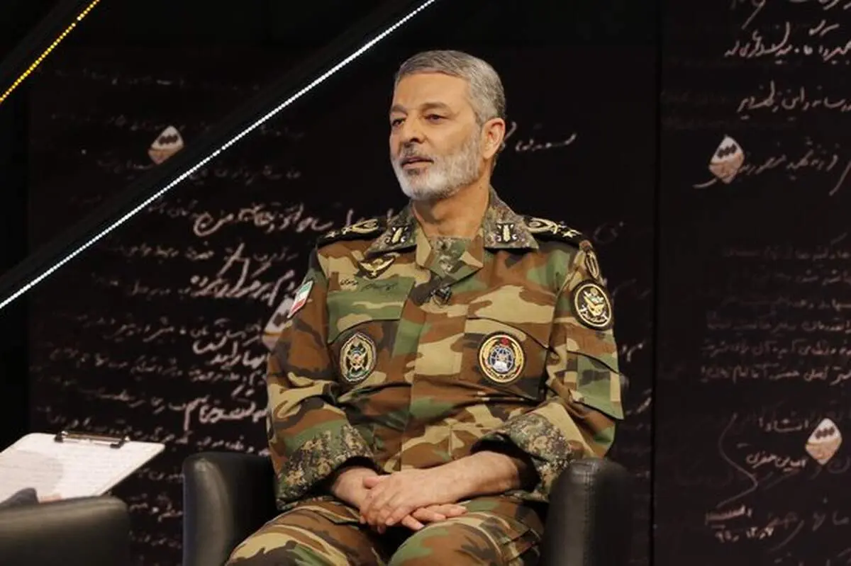 سرلشکر موسوی: آمریکایی‌ها پیام دادند یک نقطه را می‌زنیم، شما جواب ندهید