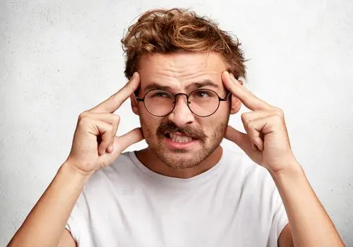راه‌حل ۱۵ دقیقه‌ای برای رهایی از خستگی و استرس