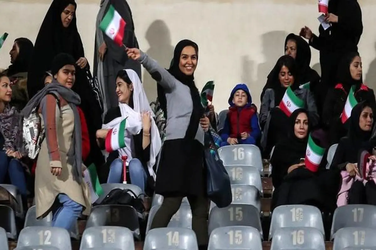 فیفا بر حضور زنان در ورزشگاه های ایران تأکید جدی کرد