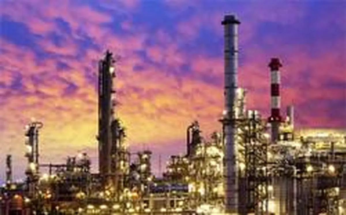 صنعت پتروشیمی، نماد عبور از خام فروشی