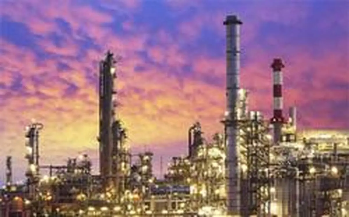 صنعت پتروشیمی، نماد عبور از خام فروشی