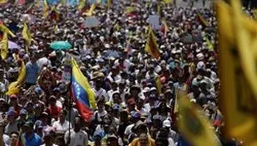 طوماری با ۱۳ میلیون امضا در دفاع از حق حاکمیت ونزوئلا