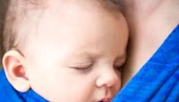 چرا نوزادان مو‌های خود را از دست می‌دهند