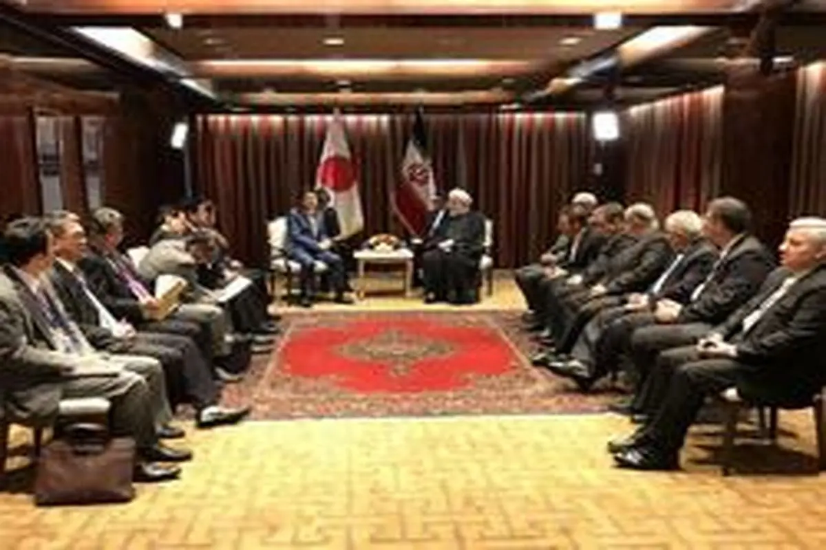 تاکید روحانی بر گسترش روابط تهران - توکیو و اجرای سریعتر توافقات دو کشور