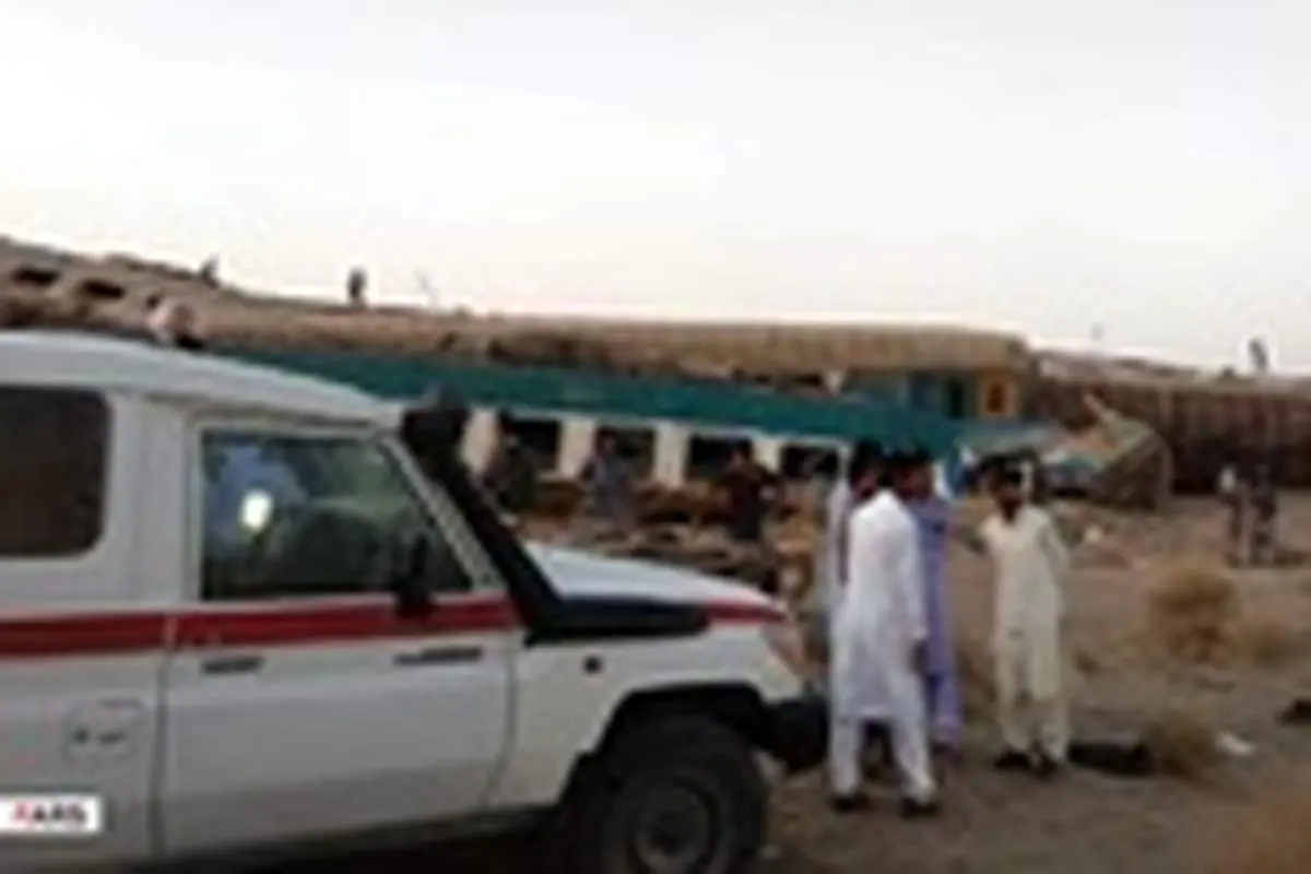خروج قطار از ریل درزاهدان