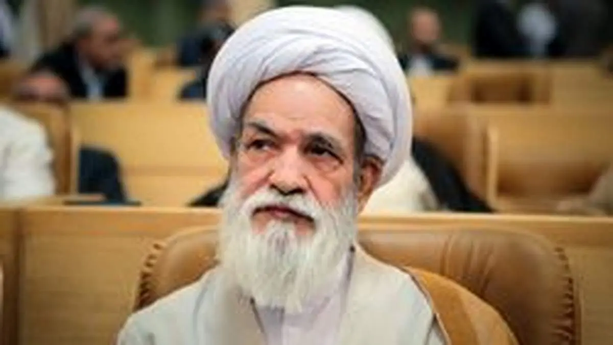 شانس اصولگرایان با وحدت و لیست مشترک برای موفقیت در انتخابات زیاد خواهد بود