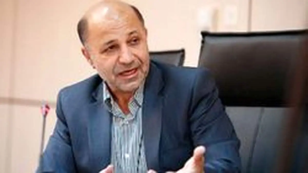 یارانه ثروتمندان را به نیازمندان بدهیم/ اطلاعات اقتصادی دولت از خانوار بسیار ضعیف است