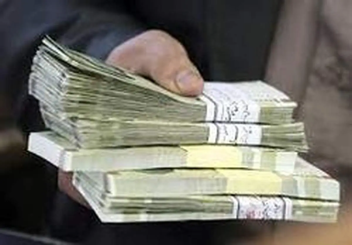 بلومبرگ: ارزش ریال ایران در حال بازگشت است