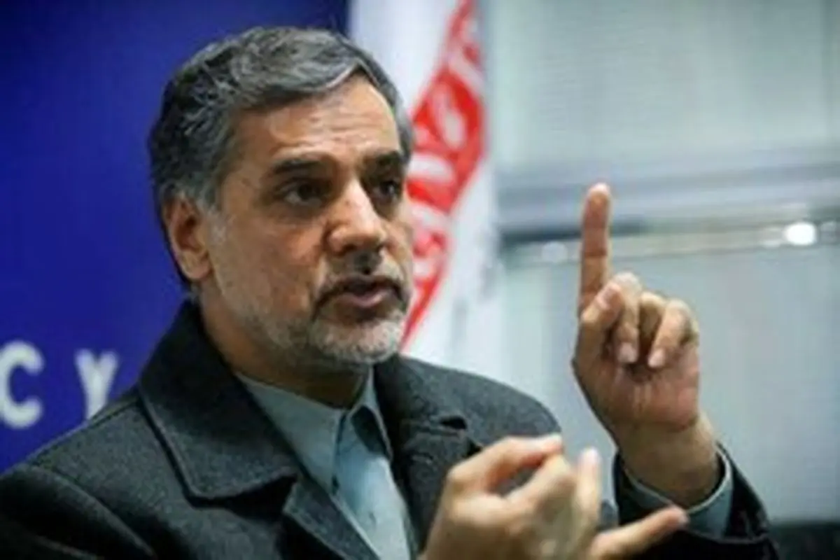نقوی حسینی:آمریکا و غربی‌ها نمی‌توانند «نسخه امنیتی» برای منطقه بپیچند
