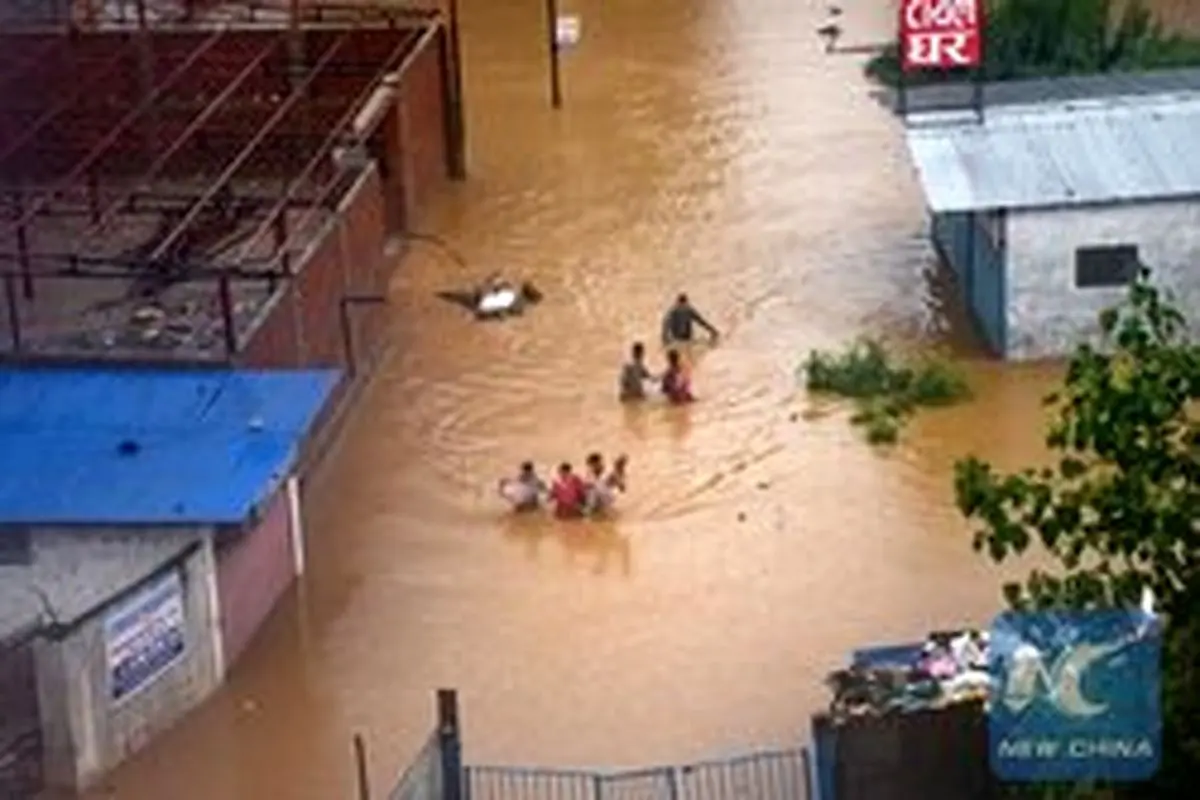 تخلیه بیش از ۴۴ هزار نفر در پی بارندگی‌های شدید سریلانکا