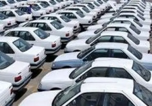 تشویق به افزایش داخلی سازی خودروسازان با نظام تعرفه