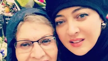 نیکی کریمی در کنار مادر جانش