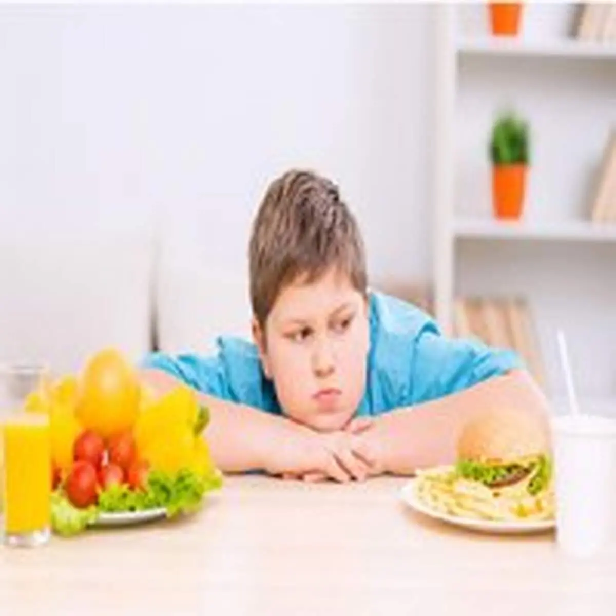 پرخوری و کم‌تحرکی عامل اصلی چاقی کودکان