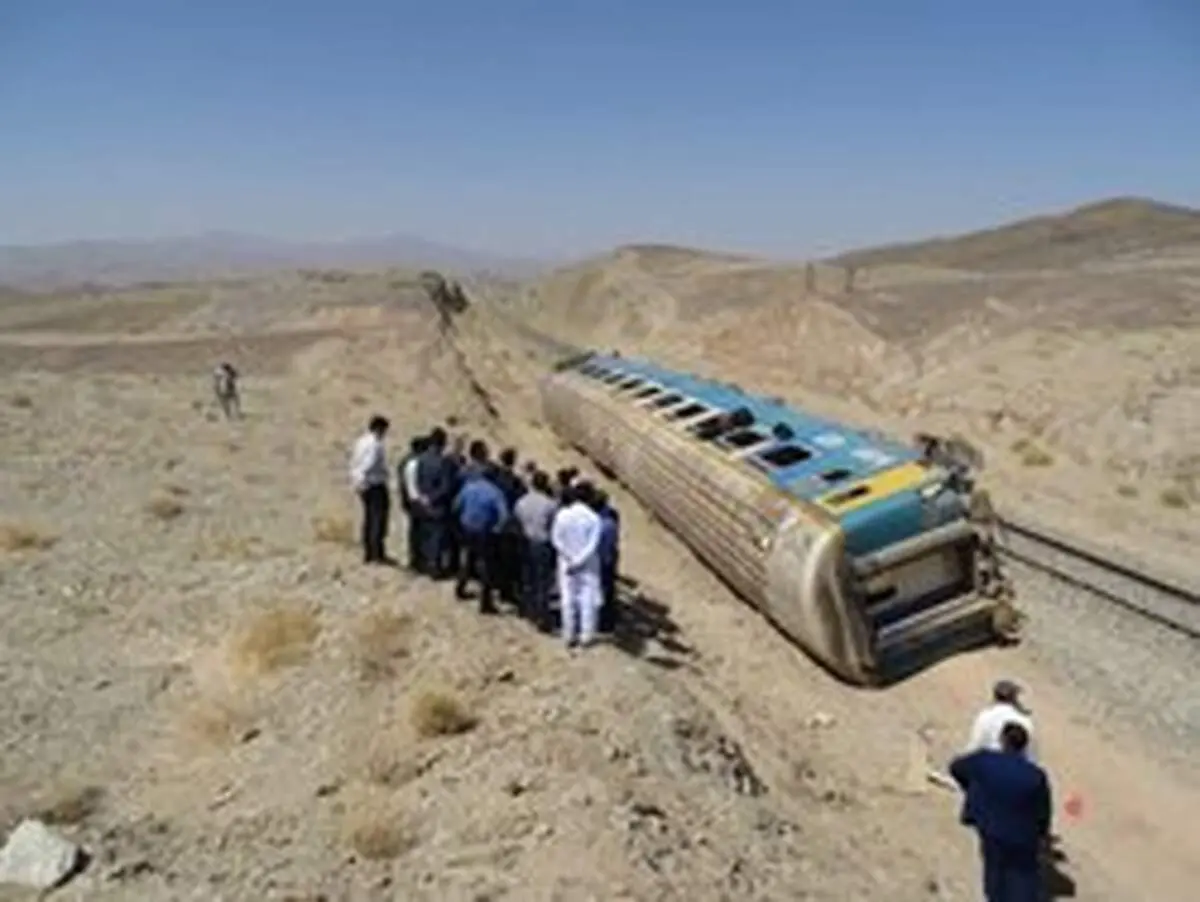 بیوکی:آخرین جزئیات حادثه قطار زاهدان - تهران/ حدود ۱۷۰ پیچ از ریل باز شده بود
