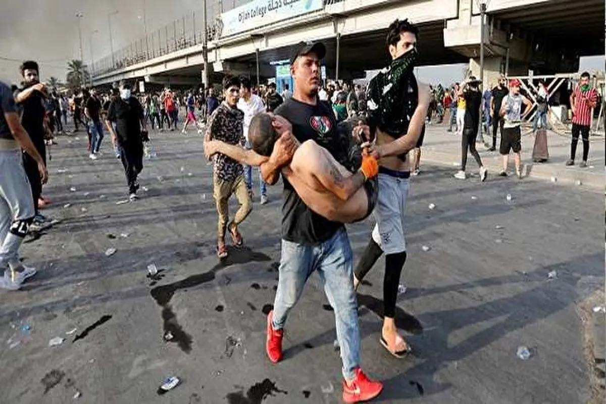 آیت الله سیستانی: دولت و نیروهای امنیتی عراق مسئول خون‌های ریخته شده در تظاهرات هستند