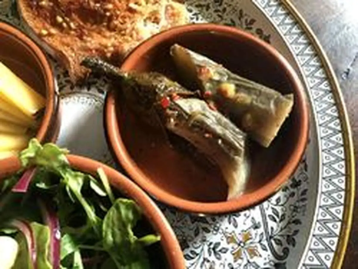 طرز تهیه ترشی بادمجان شکم‌پر؛ این چاشنی را از دست ندهید‍!