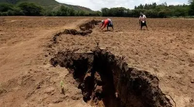 اقیانوس آینده زمین در این نقطه شکل می‌گیرد + عکس