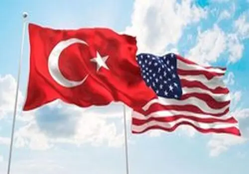 اتفاق عجیب در کنفرانس خبری ترامپ هنگام تکرار ادعاها علیه ایران + فیلم

