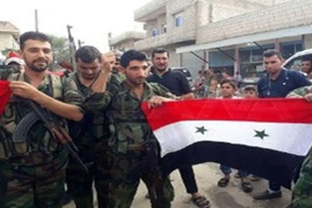 پرچم سوریه در شهر عین‌العرب به اهتزاز درآمد