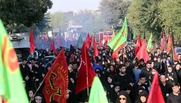 فیلم | حضور اقشار مختلف مردمی در راهپیمایی جاماندگان اربعین حسینی تهران