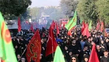 فیلم | حضور اقشار مختلف مردمی در راهپیمایی جاماندگان اربعین حسینی تهران