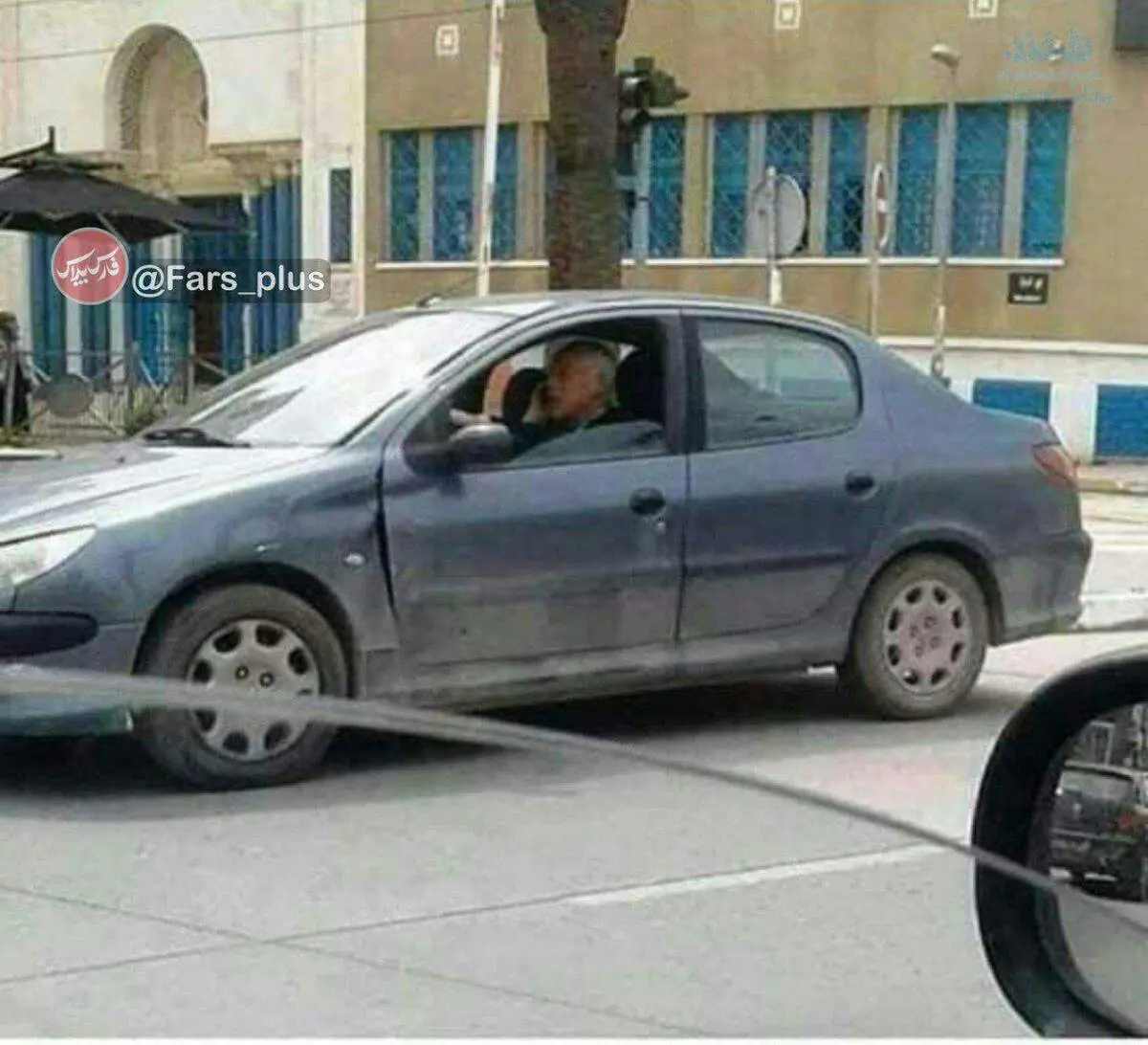 رانندگی رئیس‌جمهور تونس با ۲۰۶ صندوقدار ایرانی!