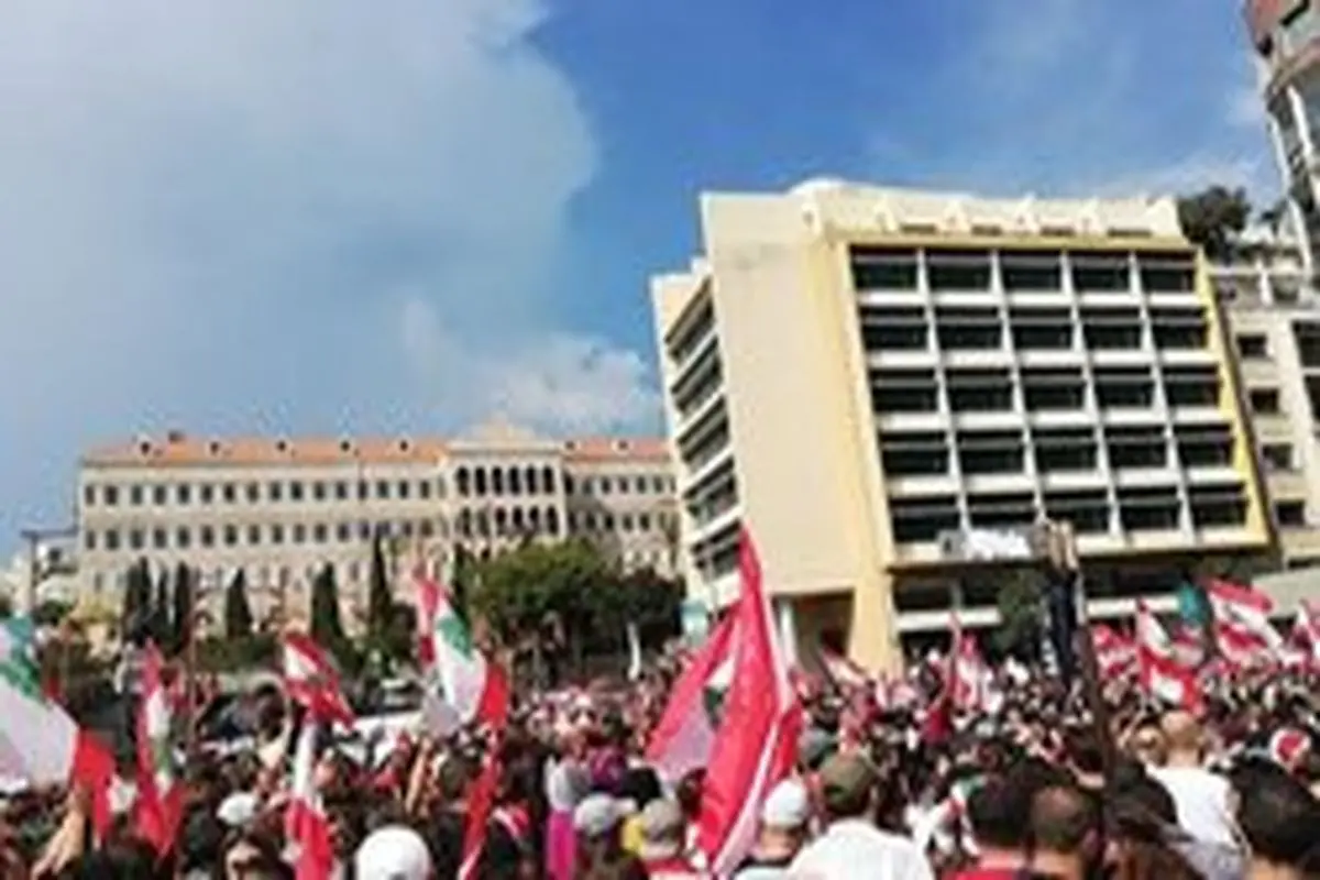 چهارمین روز تظاهرات در لبنان + تصاویر